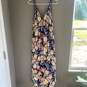 Xhilaration Floral Maxi Dress Size MEDIUM